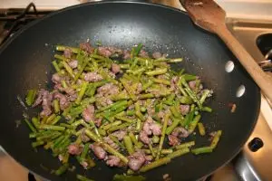 Fettuccine agli Asparagi Selvatici